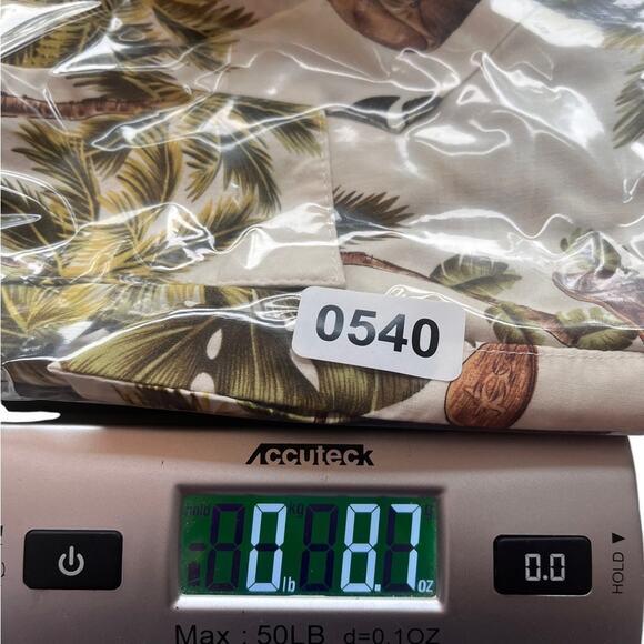 Hilo Hattie The Original Hawaiian Shirt Men’s XL Tropical Island Beach Vacation - Picture 9 of 9